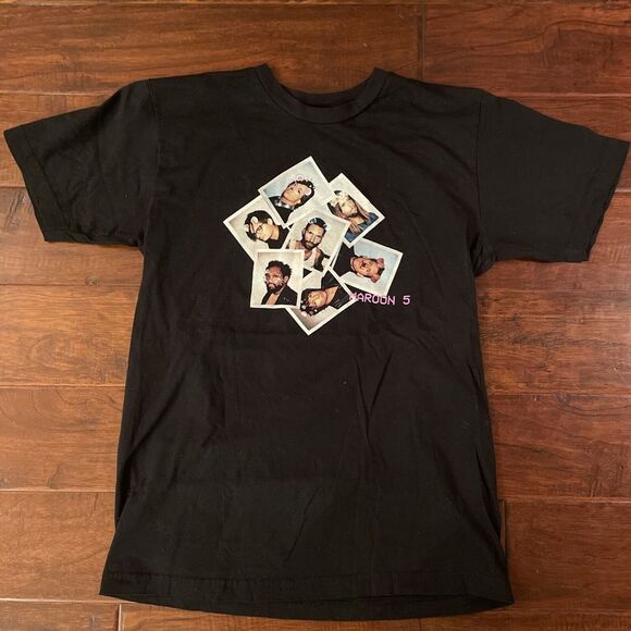 3D Tops - Maroon 5 Red Pills Blues Tour Black T Shirt Concert Band Woman's Size Medium